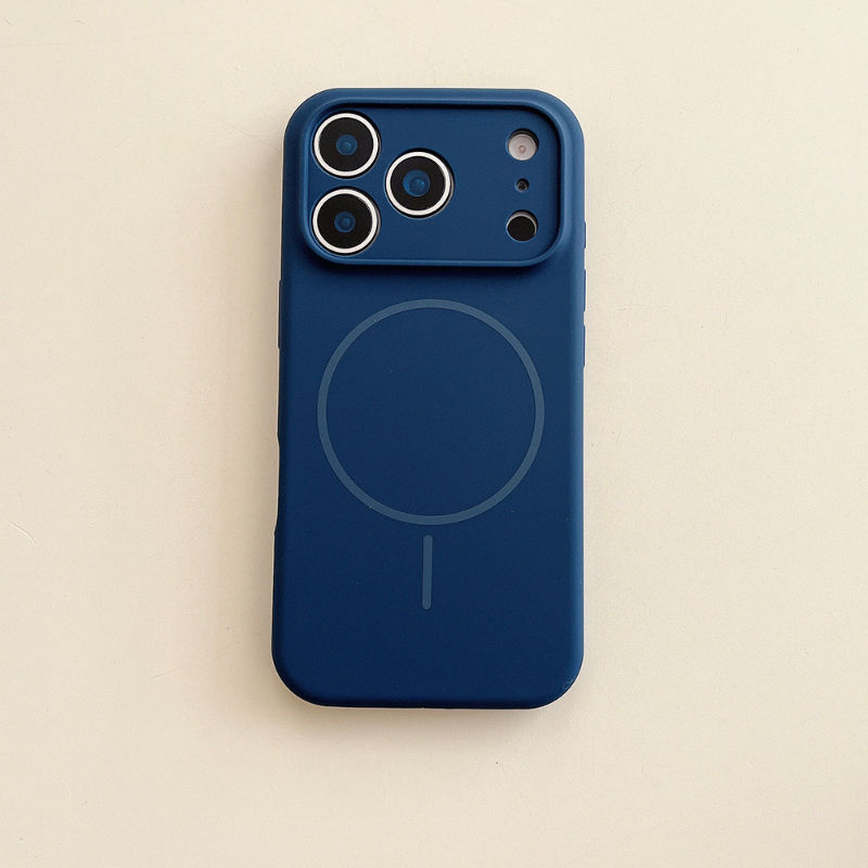 Thumbnail: Briar MagSkin Case