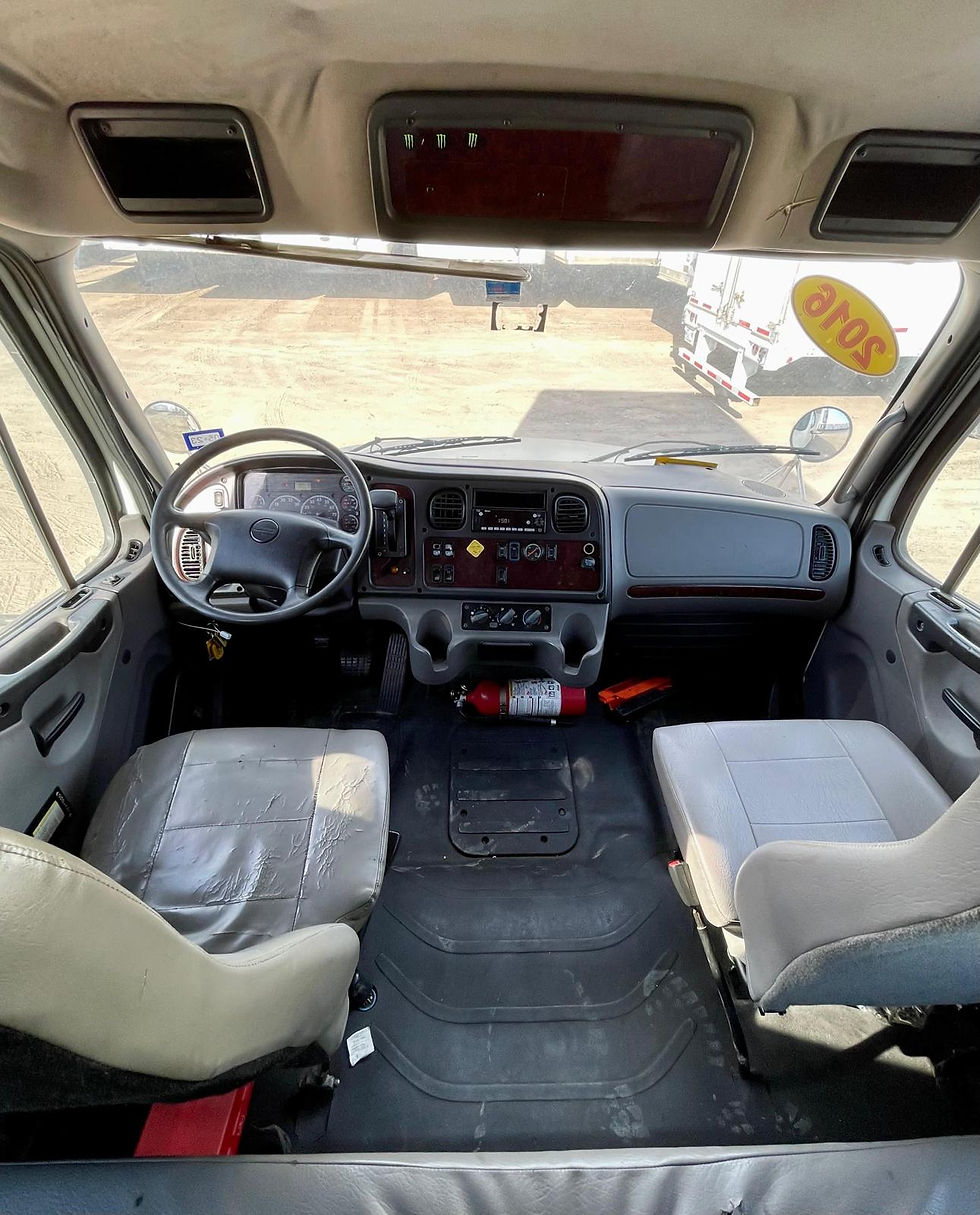 Miniatura: Freightliner M2 2016