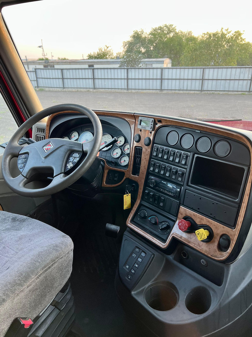 Miniatura: 2017 INT ProStar