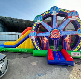 מתקן מתנפח עם מגלשה