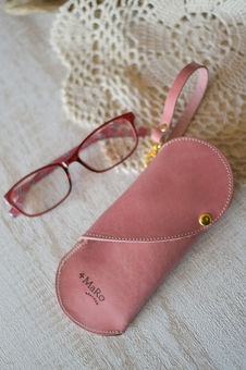 革製メガネケース