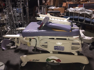 Lista para la venta Stryker LD304 Birth Bed