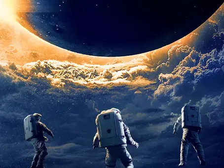 Moonfall - Ameaça Lunar - Trailer arrebatador, filme é, nem tanto...