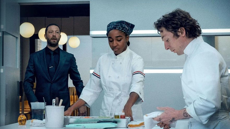 The Bear 4° temporada – Gloriosa, subverteu expectativas, diminuiu a dissonância, elevou emoções, e temos um novo caminho. 