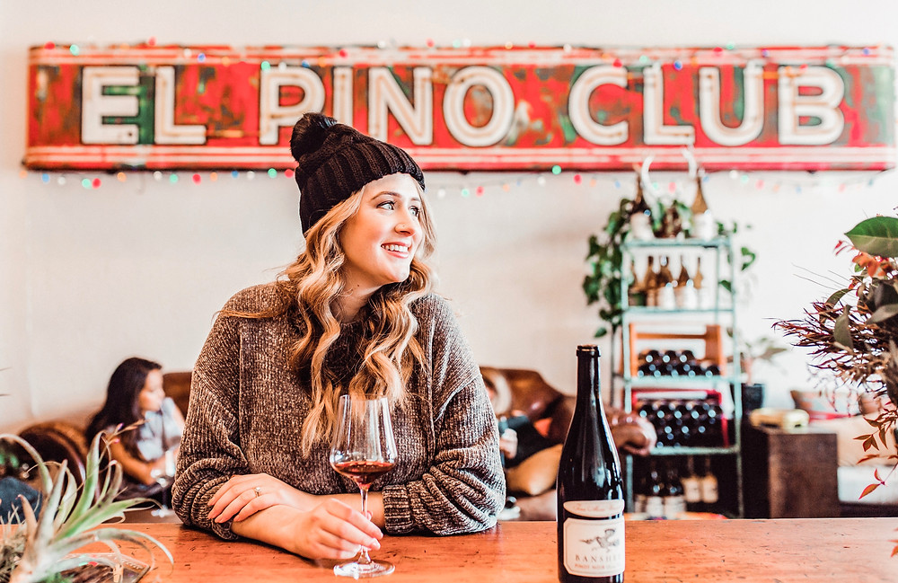 sonoma grape girl, audra tavelli, healdsburg wineries, healdsburg plaza wineries, healdsburg plaza tasting rooms, healdsburg wine tasting, sonoma county blogger, wine blogger, banshee wines