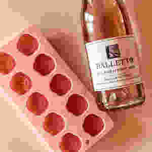 sonoma grape girl, audra tavelli, wine blogger, rosé ice cubes, keep your wine cold, cold rosé, #roséallday, balletto rosé, sonoma county rosé, russian river valley, russian river valley rosé of pinot noir, rosé of pinot noir