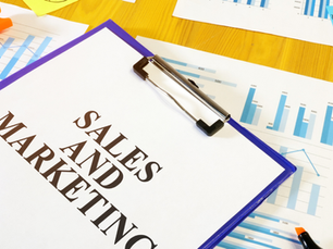 Traffic doesn’t equal sales. You can bring thousands of people to your website, but if your message, audience, and offer aren’t aligned, conversions won’t happen.