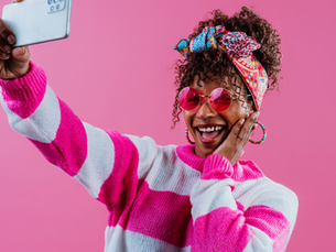 Vanity metrics can make a brand look successful, but they don’t always reflect real impact. Likes, followers, and views may boost visibility, but they don’t necessarily build trust or drive action. The metrics that truly matter are the ones that show intent, engagement, and movement toward a decision—because real marketing success isn’t measured by attention, but by results.