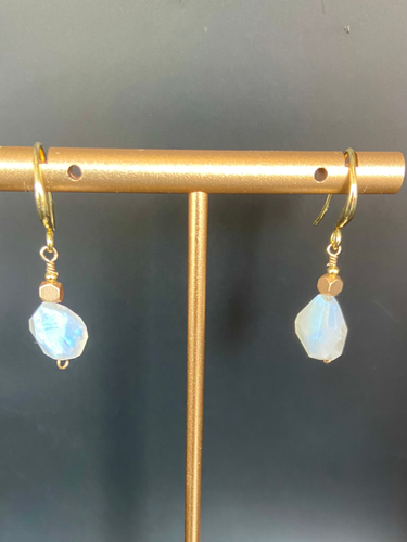 レインボームーンストーン ピアス | goldsoukgems