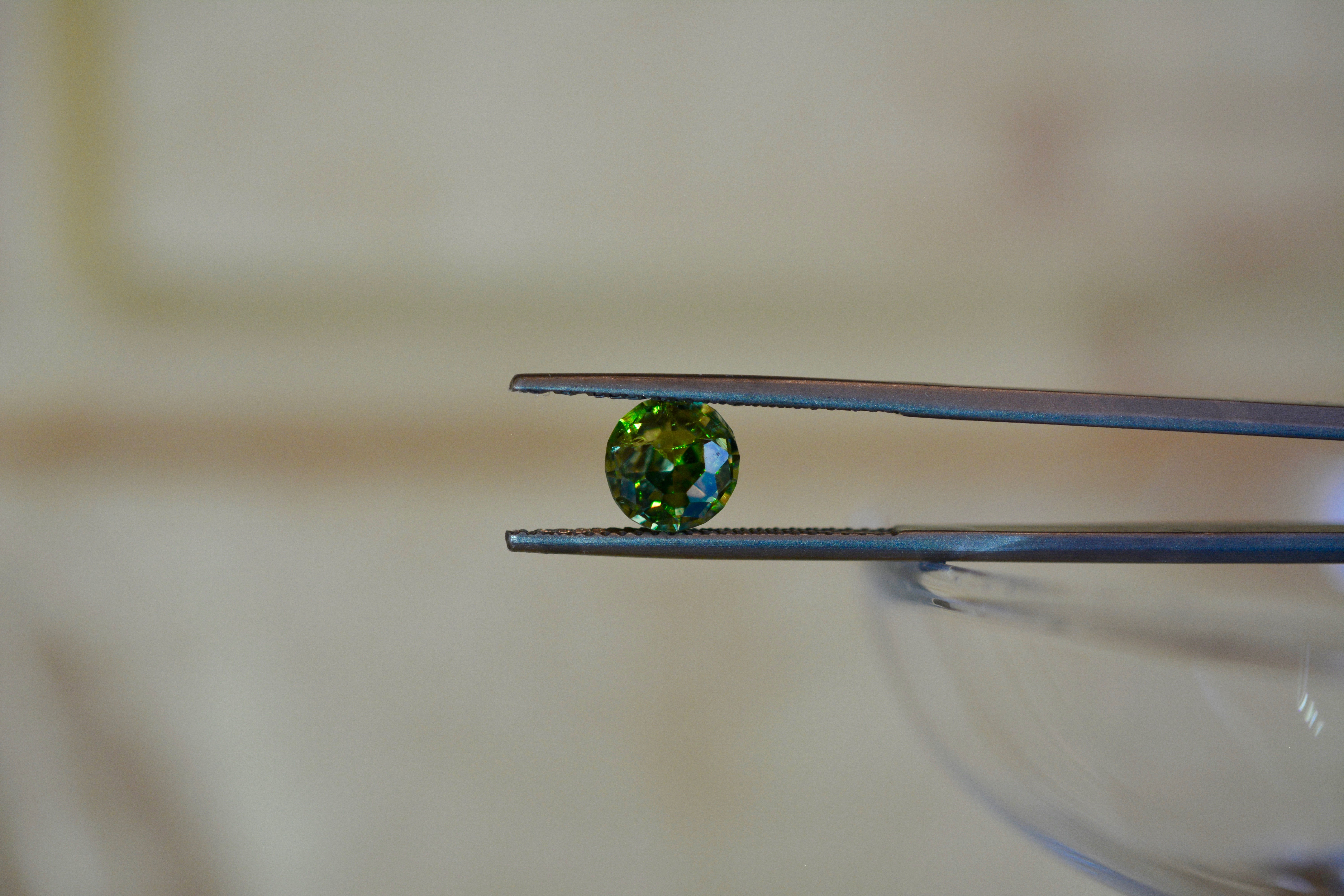 ナミビア産 1.45ct 天然デマントイドガーネット