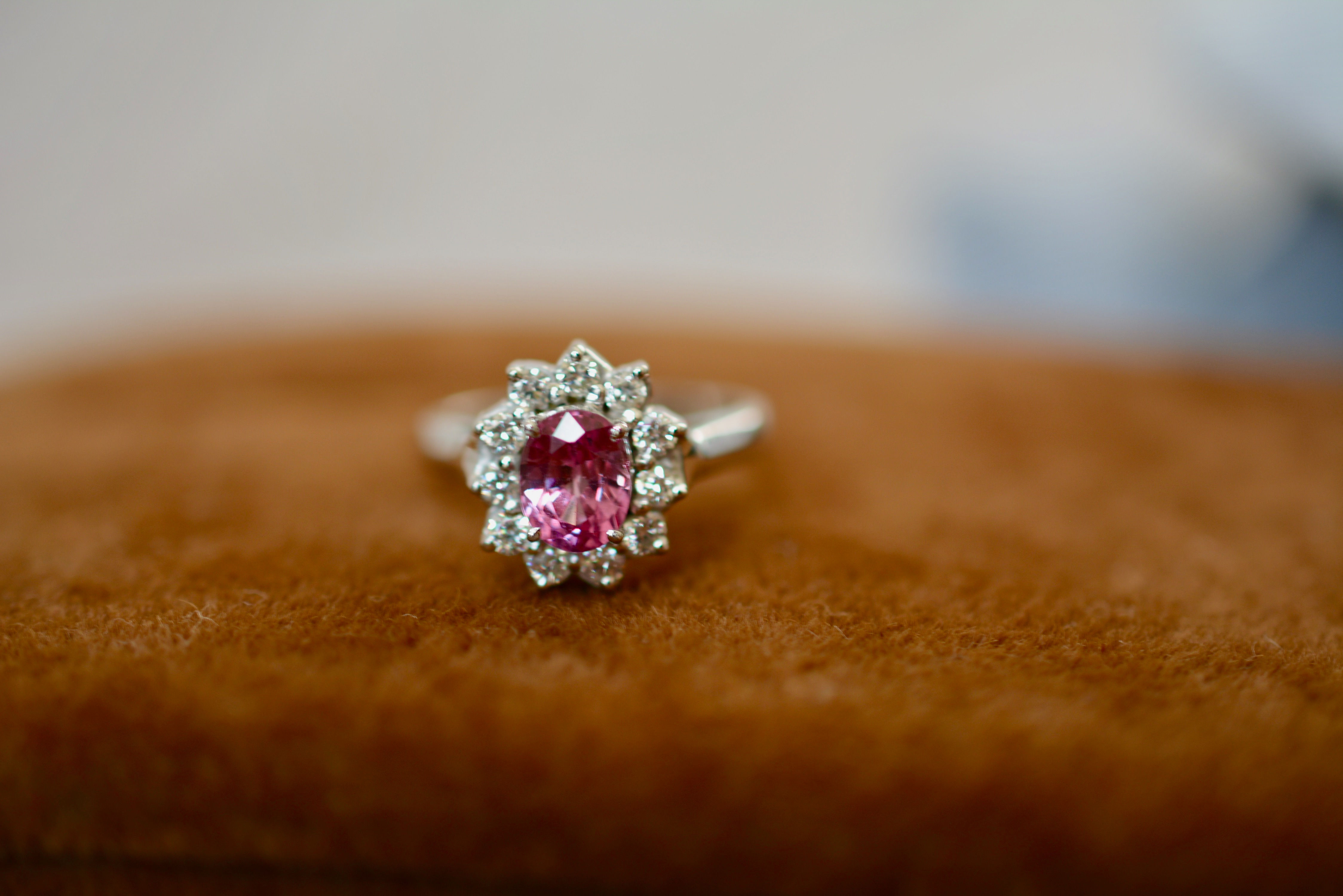 １.３４ct　ピンクサファイアとダイアモンドの指輪　１８k