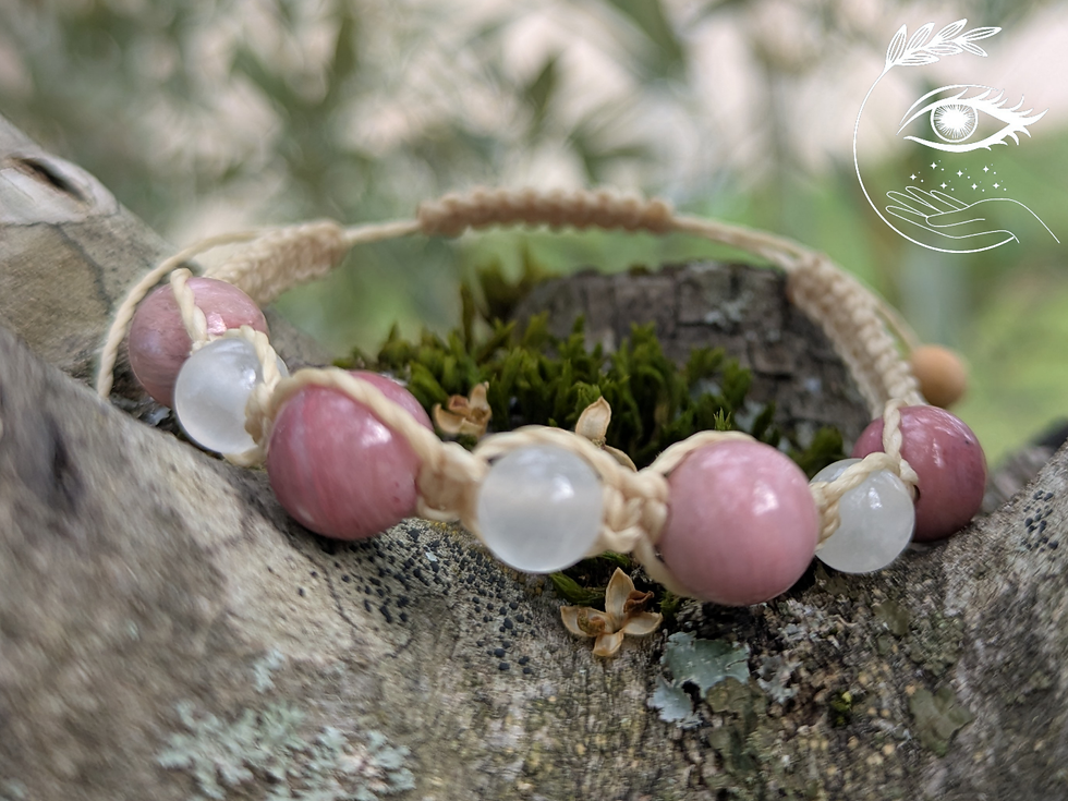 Miniature : Bracelet de lithothérapie Shamballa en rhodonite et sélénite — fait main, ajustable, pierre d’apaisement et d’harmonie.