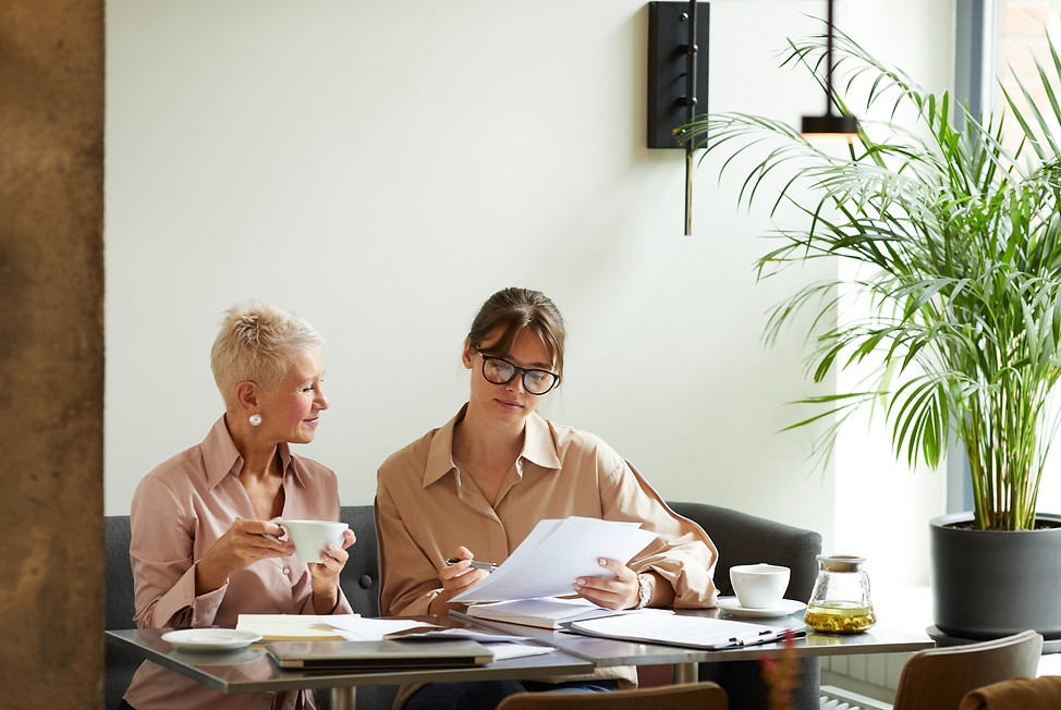 business-partners-working-with-contract-2026-01-08-00-14-18-utc.jpg