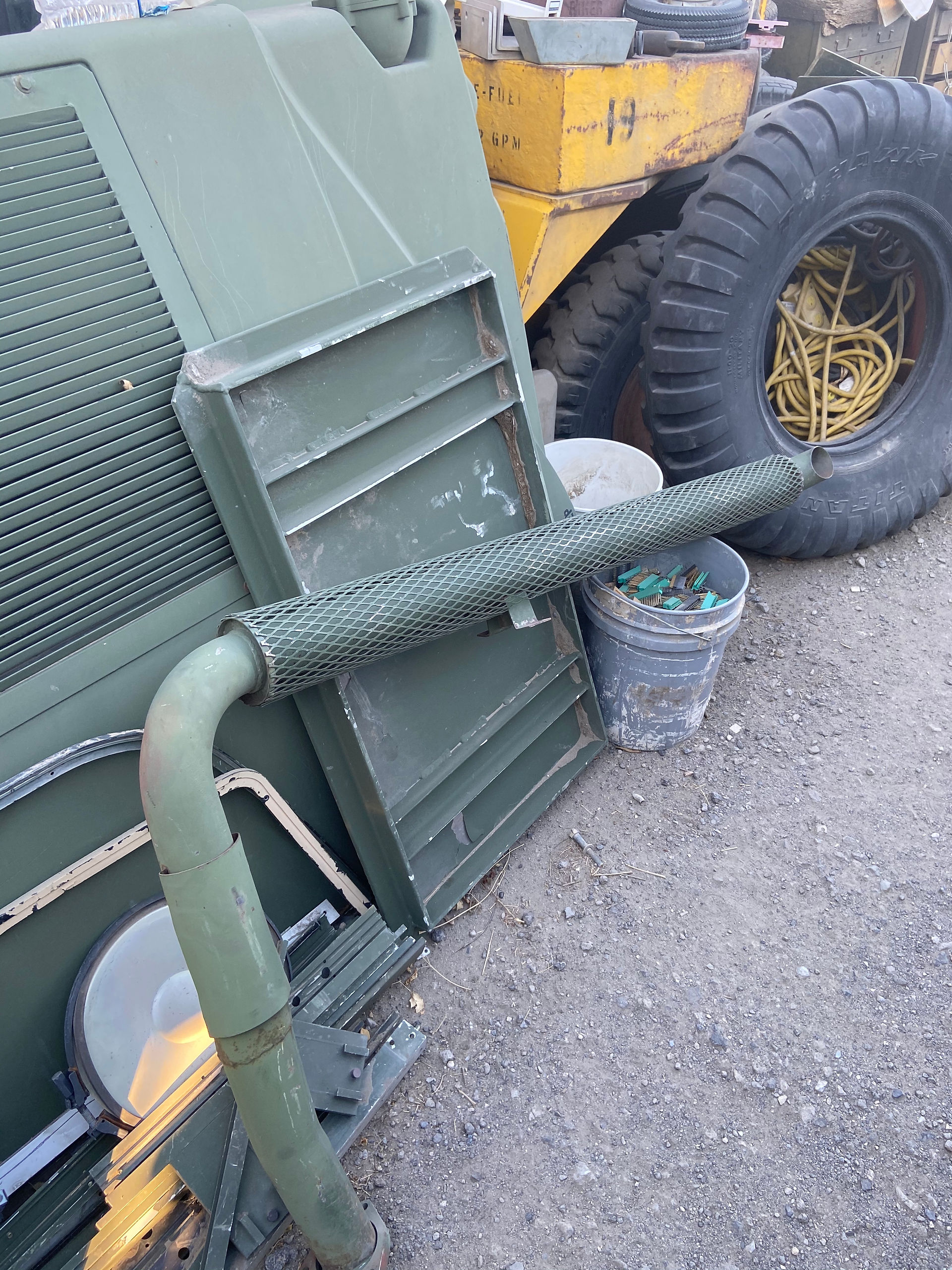 Humvee fording exhaust and hood