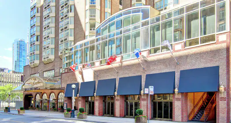 doubletree toronto downtown.webp
