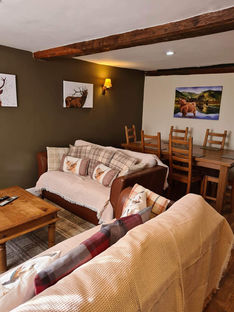 Duchess Cottage2.jpg