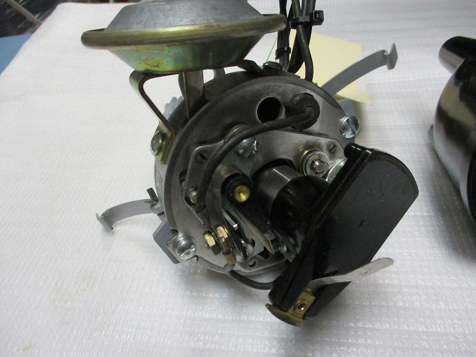 Thumbnail: Cortina MK2 Distributor (Remanufactured)