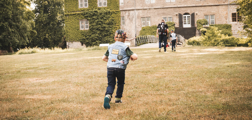 ohevapictureswithlove
Babyfotografie
Babyfotografin
Newbornfotografie
Babyfotos Familienfotos
Familienfotografie
Fotografinbadwildungen
Fotografbadwildungen
fotograffritzlar
Neugeborenenfotografiefritzlar