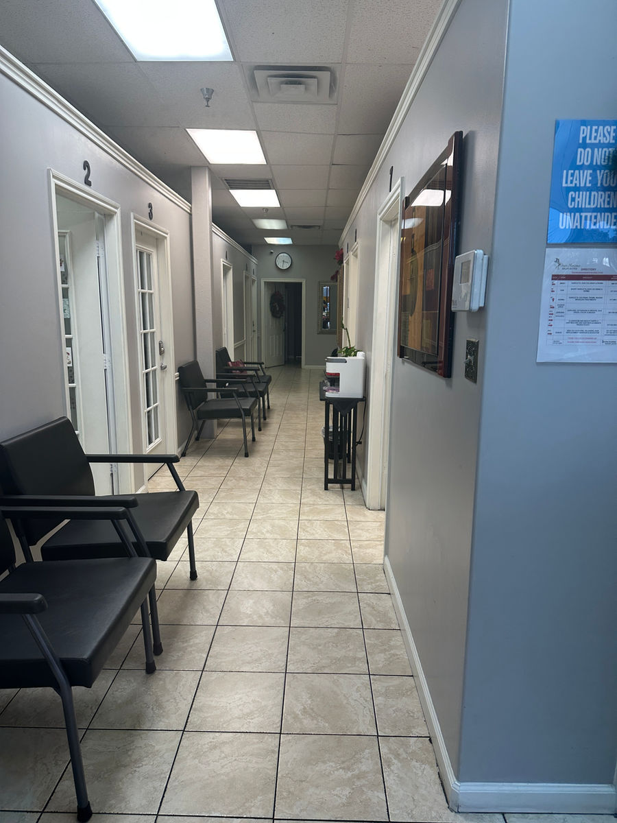 Four Seasons Salon Suites & Skincare