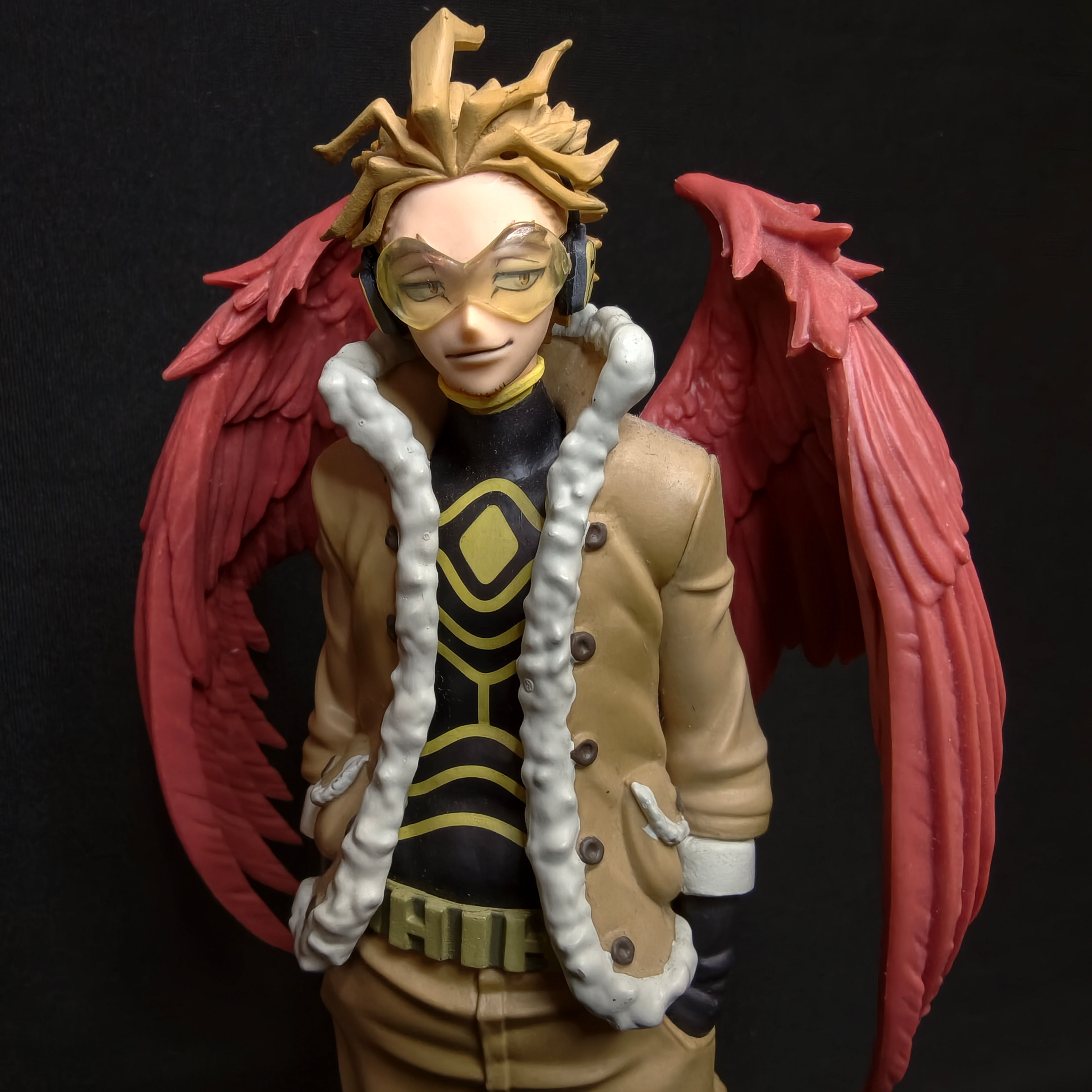 BANDAI SPIRITS – HAWKS – MY HERO ACADEMIA – 19 cm Figur (sehr guter Zustand)⭐