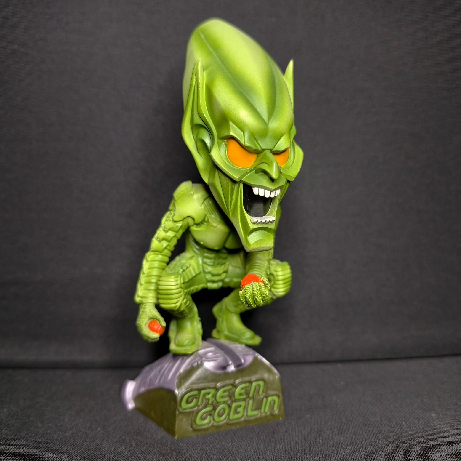 GREEN GOBLIN – Head‑Knocker NECA (2002)🟢