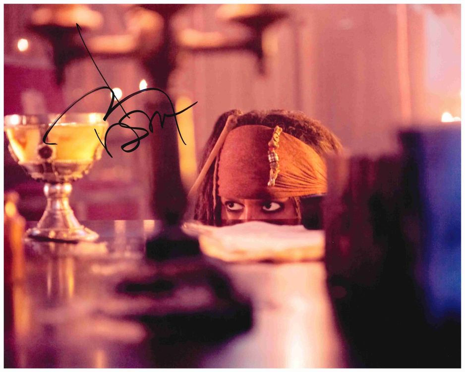 JOHNNY DEPP - *FLUCH DER KARIBIK* handsigniert Grossfoto (20x25cm) COA