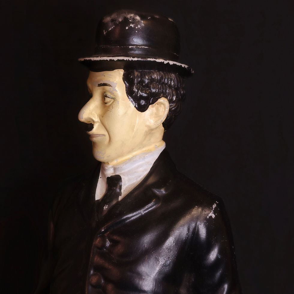 Miniaturbild: CHARLIE CHAPLIN - FIGUR ca. 45 cm – VINTAGE DEKO MIT CHARME 🎩 