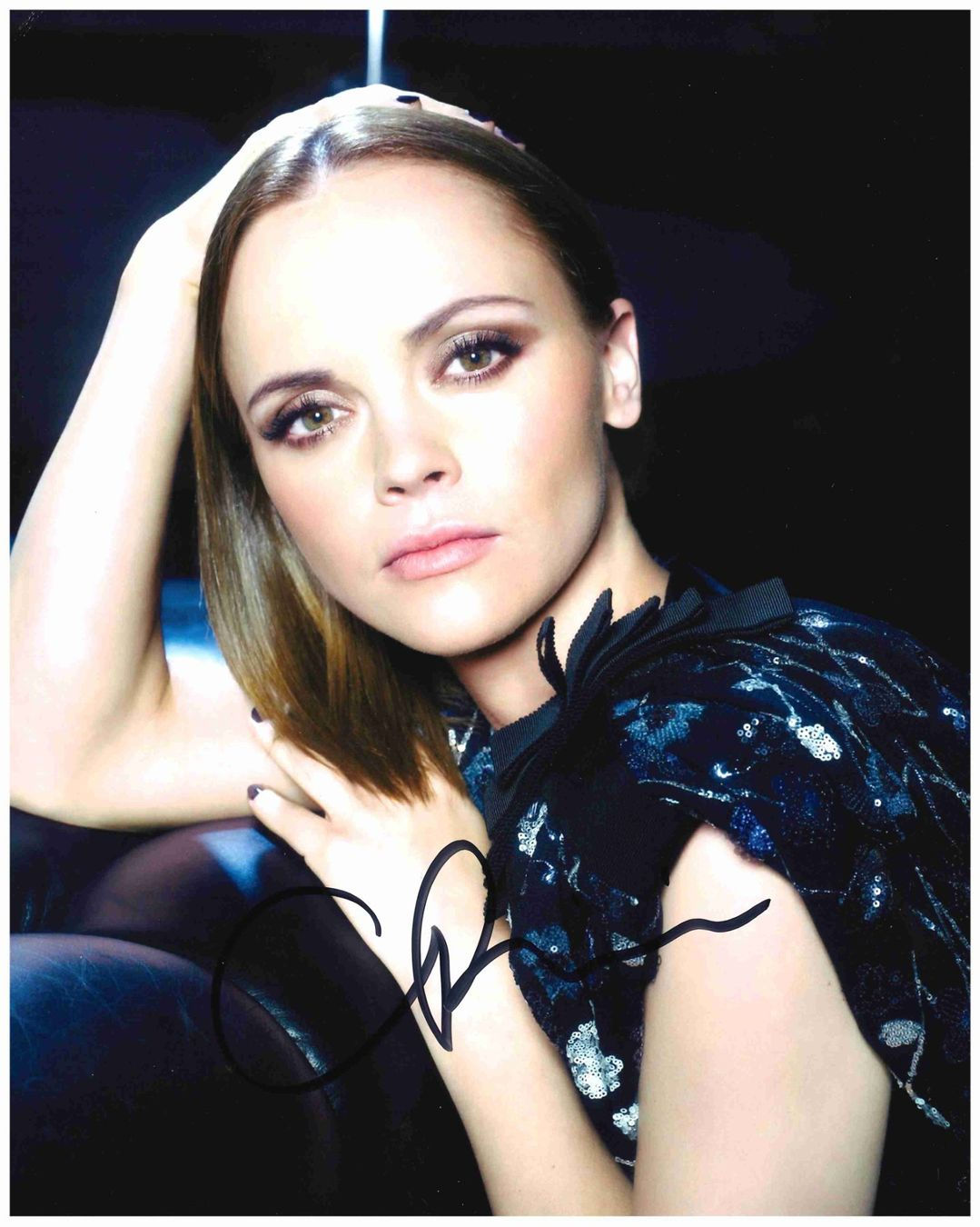 CHRISTINA RICCI - handsigniert Grossfoto (20x25 cm) mit COA