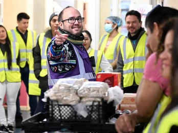 community kitchen for latinos in the uk