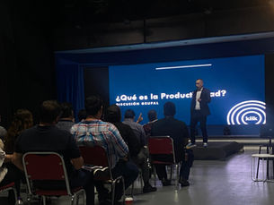 La paradoja del esfuerzo: por qué trabajar más no significa lograr más