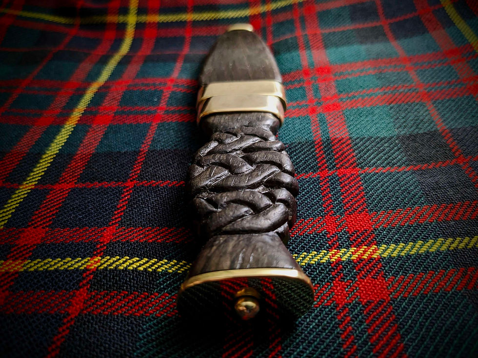 Thumbnail: Bog Oak Sgian Dubh