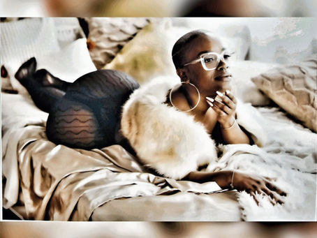 Learn more about me Elle