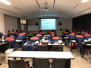 1月22日 宮崎県消防学校で座学講習会を行いました。