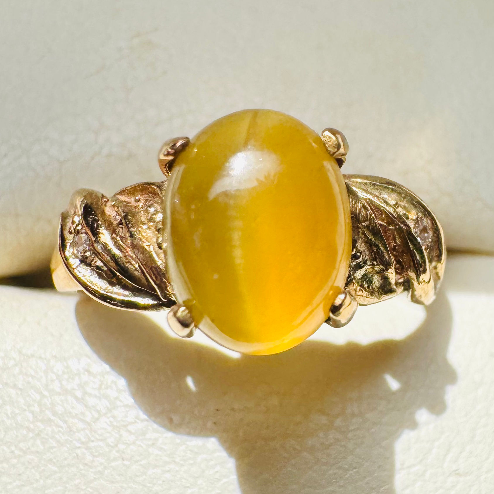 9k Gold Chrysoberyl Cats Eye Ring