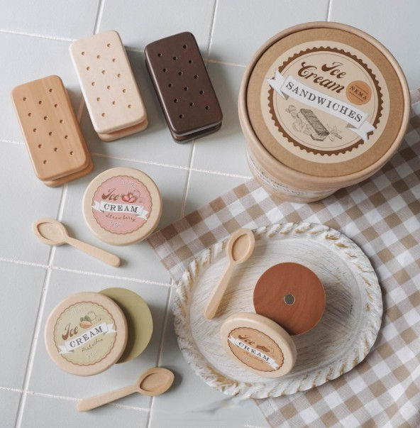wooden set ice cream