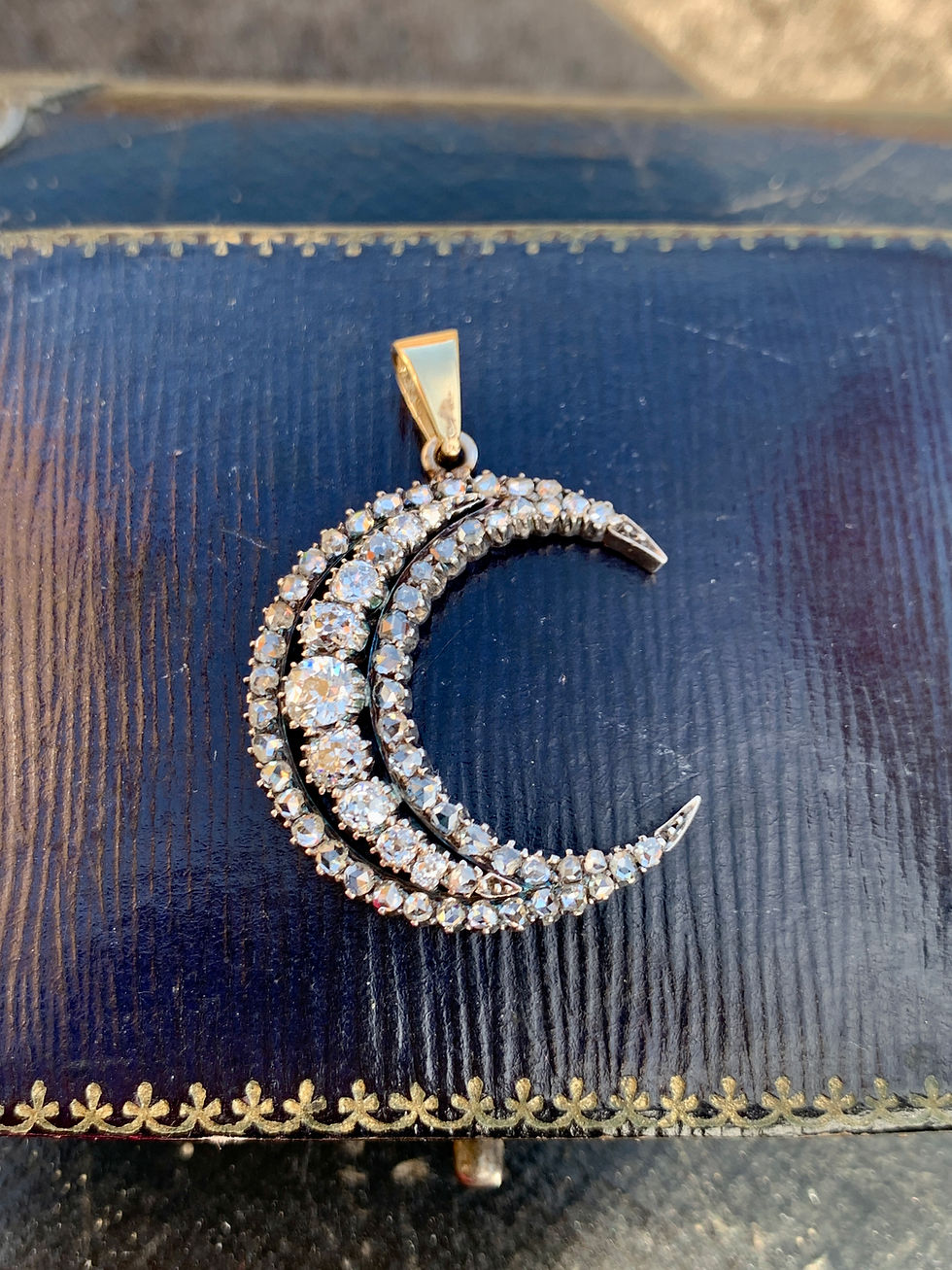 Thumbnail: 💙CHARLOTTE💙 Victorian 3 Row Diamond Crescent 3cts Pendant