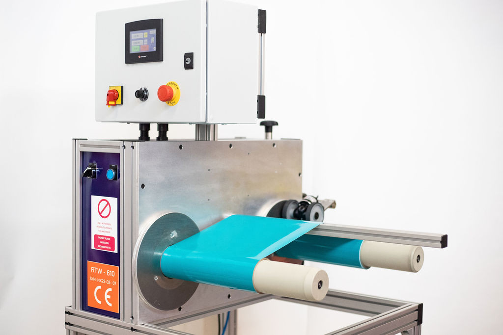 Rapid Roll Rewinder