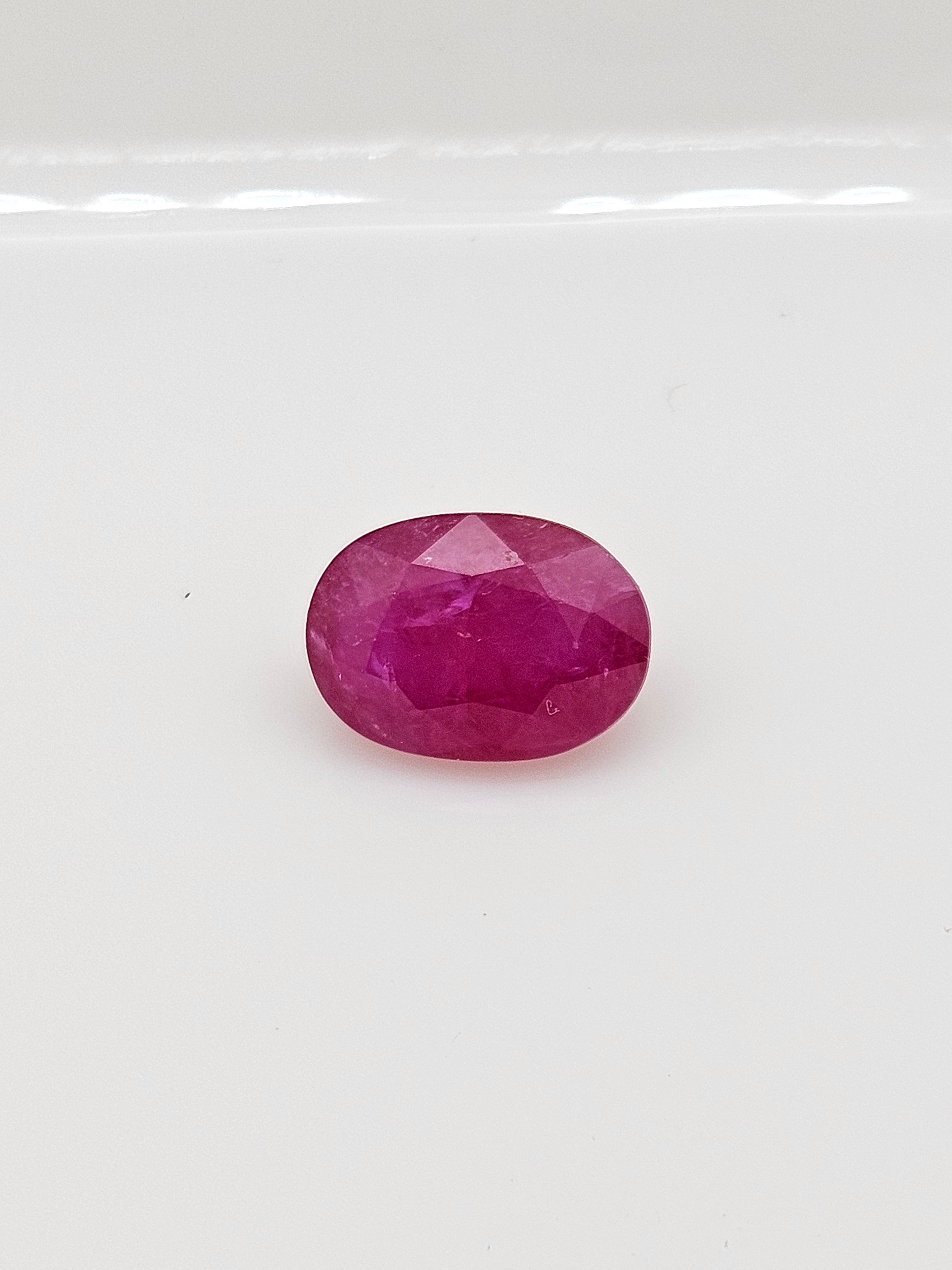 Ruby Oval | Natural