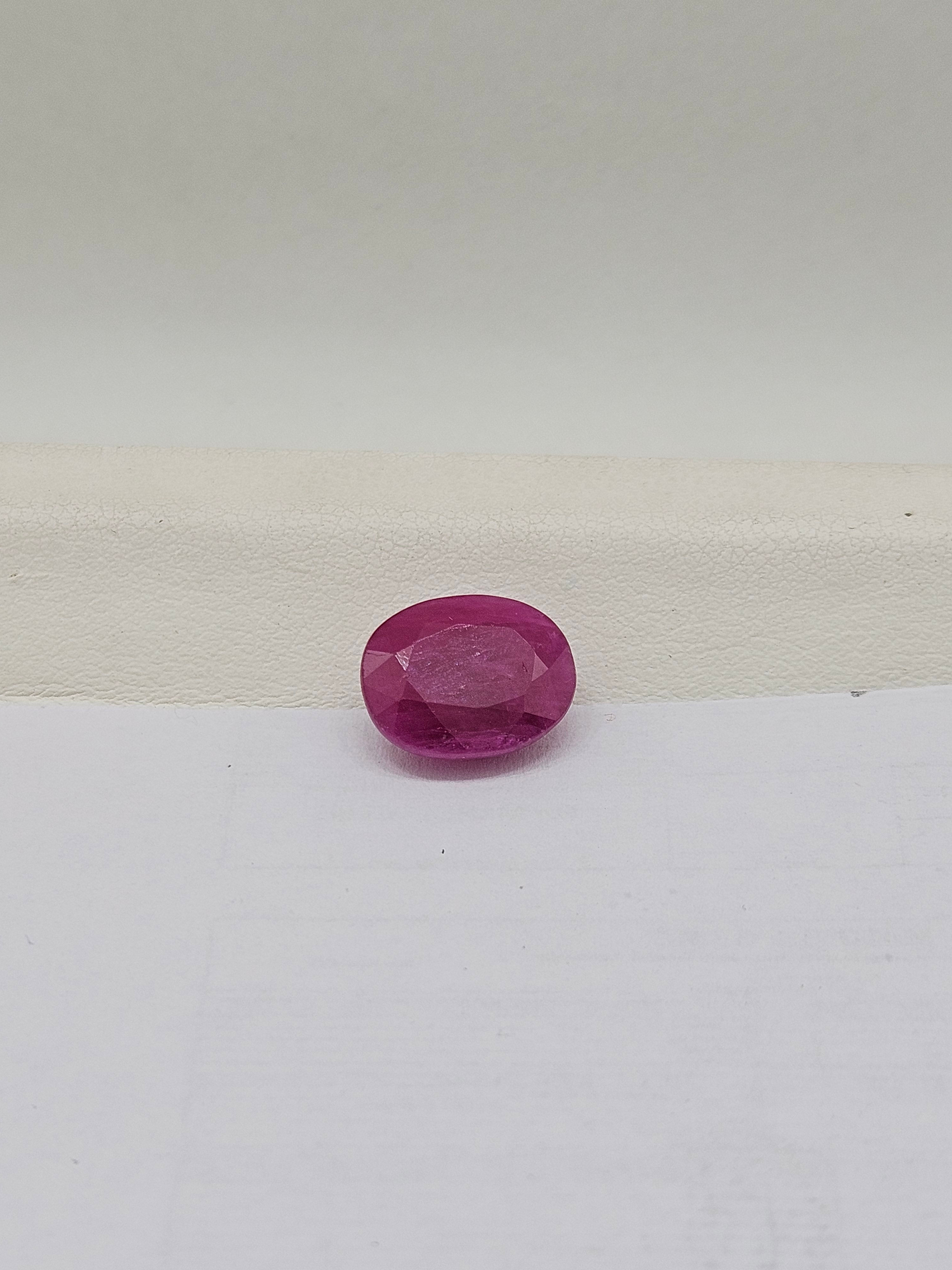 Ruby Oval | Natural | Mozambique