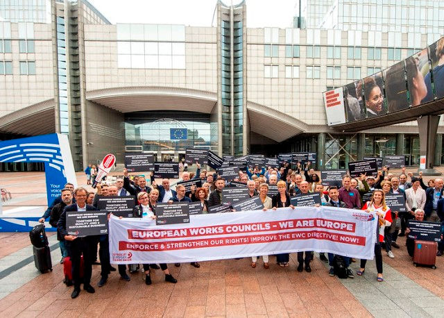 Зроблено крок до «Демократії на робочому місці». Європейська конфедерація профспілок відзначає велику перемогу для прав працівників у всій Європі