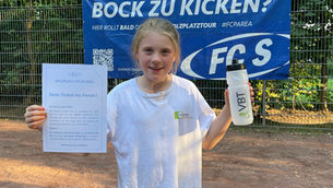Bolzplatz-Tour: Emilia zieht erneut ins Finale ein