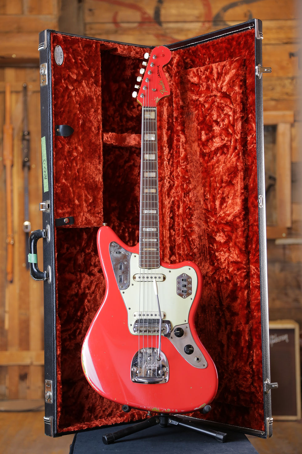 Miniature : Fender Jaguar Fiesta Red Relic (refinished) 1967/2023