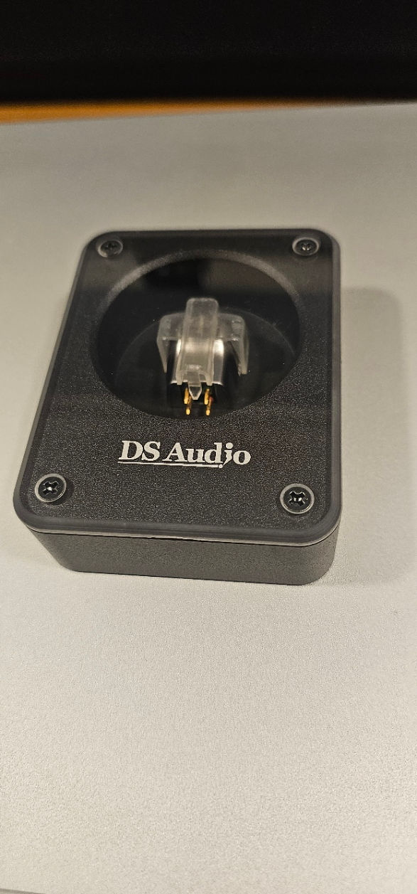 DS AUDIO DS003