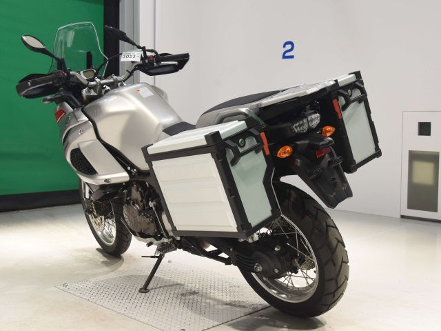 Прев'ю: Yamaha XT1200Z Super Tenere Art.3452