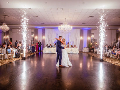 Award-winning wedding photography near Chicago.