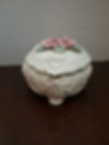DH1003 Heart-shaped Trinket Box footed Ceramic