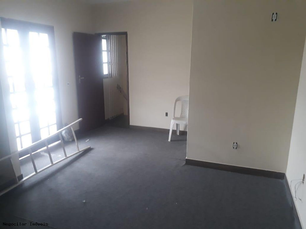 Miniatura: Casa duplex com 4 quartos no bairro costa azul