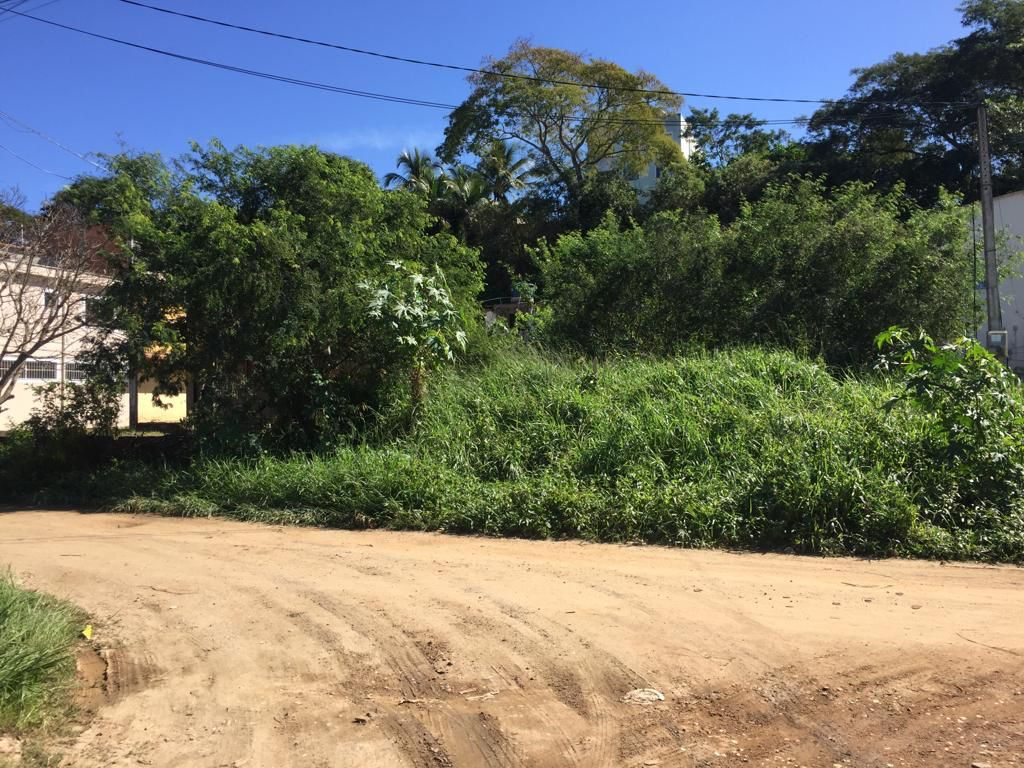 Extensão do Serramar!
Rua-40,Lote 26,Quadra 51!
14x45=630m2