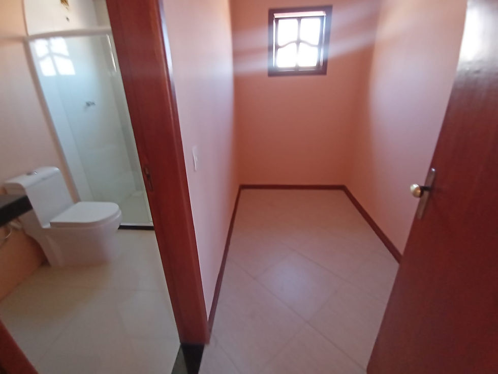 Miniatura: Casa duplex independente com quintal no bairro Jardim marilea