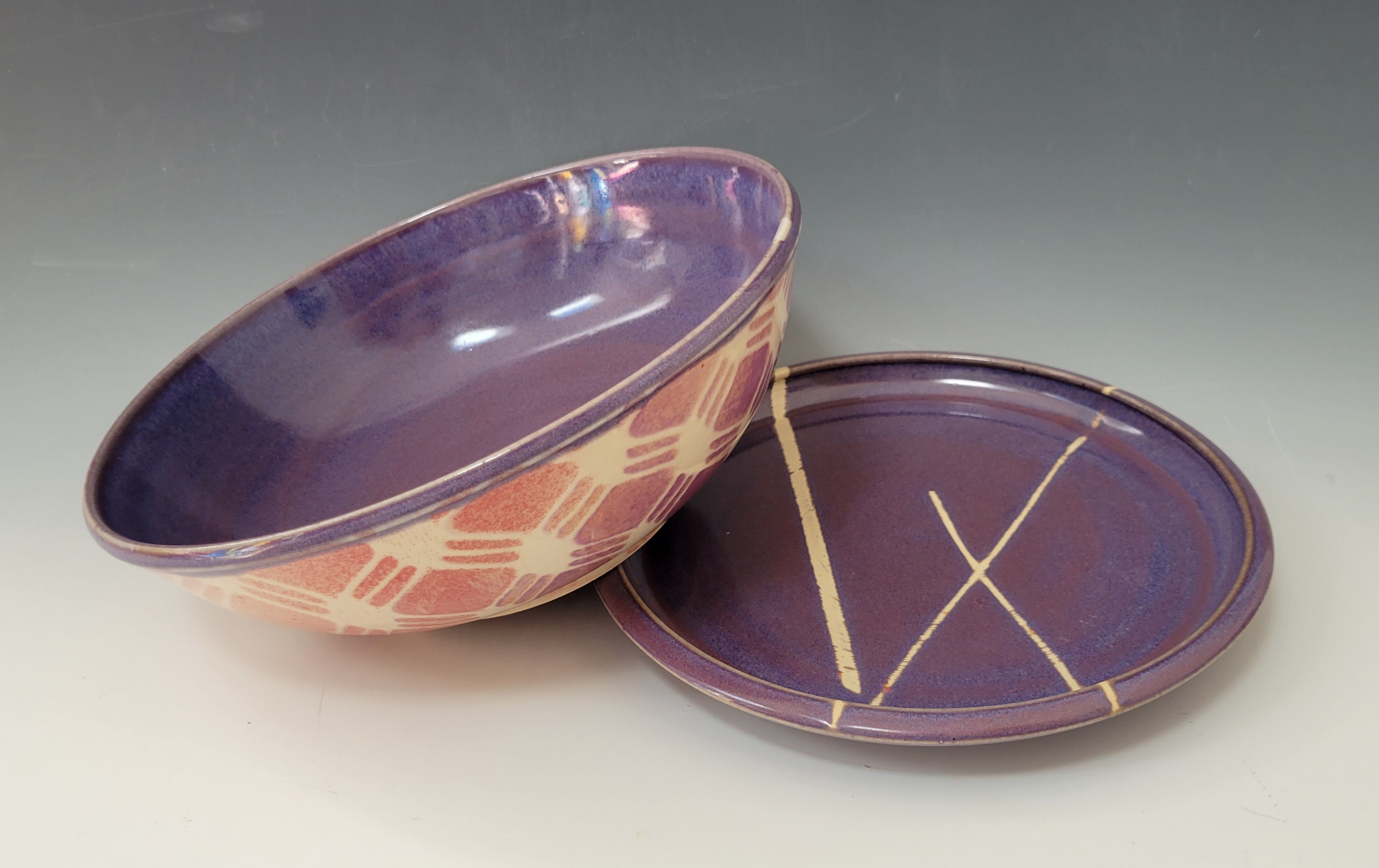 Amethyst and Purple Fishnet Bowl & Plate Set